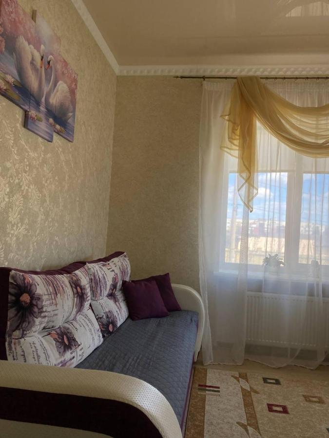 Apartments Koryatovichi Street Каменец-Подольский Экстерьер фото